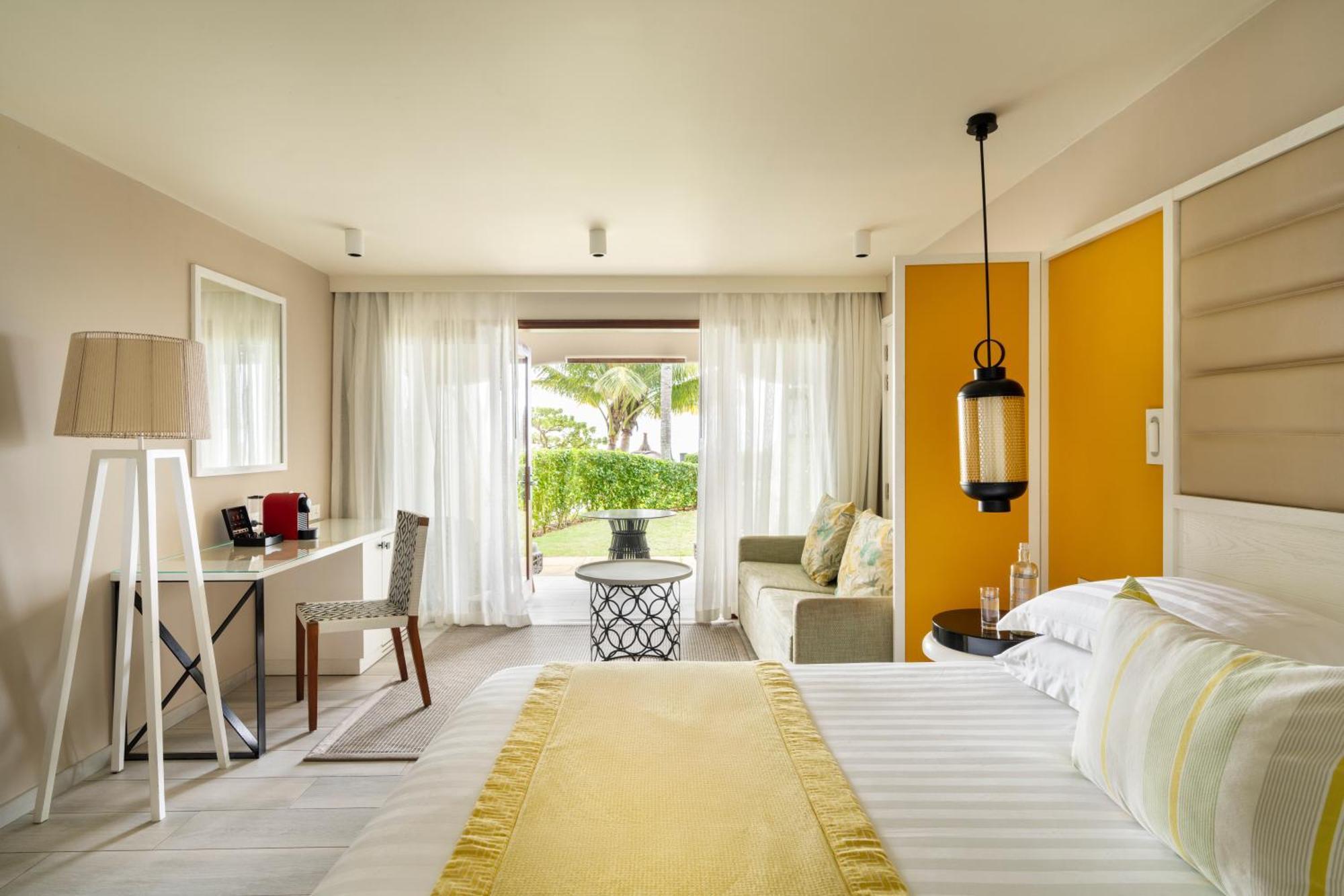 Constance Belle Mare Plage Kültér fotó Deluxe Beachfront Room